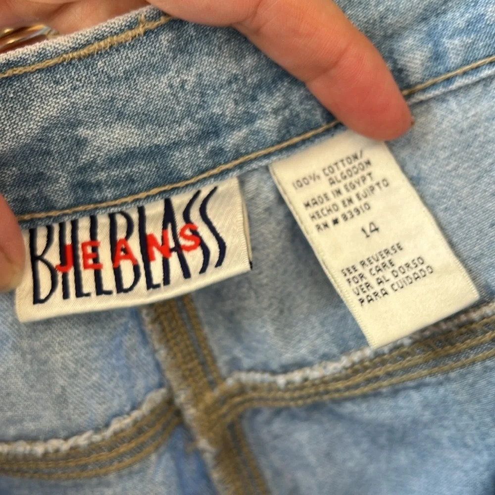 bill blass Light Blue Cropped Jeans - Picture 8 of 10